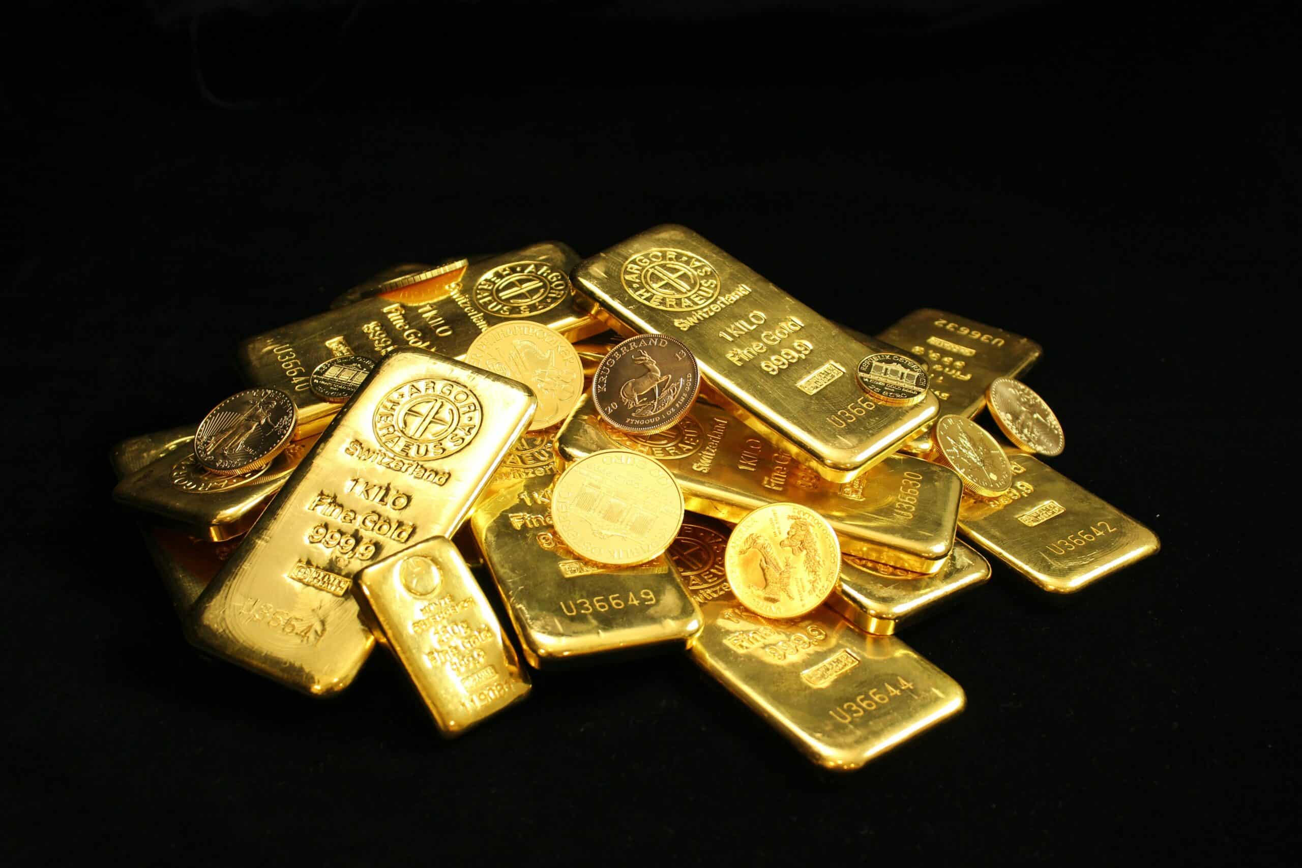 3,000 Years of Pawn Shops